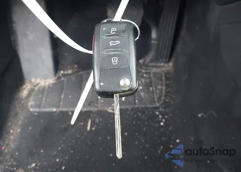 2015 Volkswagen Jetta 1.8T Se из США, поврежденный, VIN 3VWD17AJ5FM275316